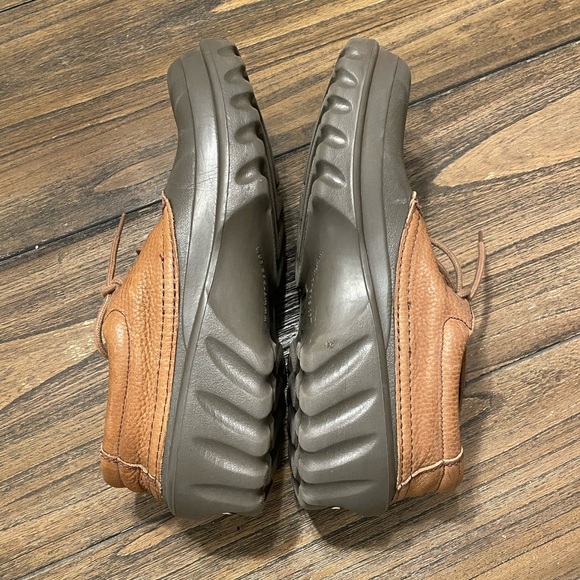 Crocs All Terrain Axle Men’s 12 Brown Leather Duck Boat Lace Clogs Comfy Shoes - Picture 4 of 10